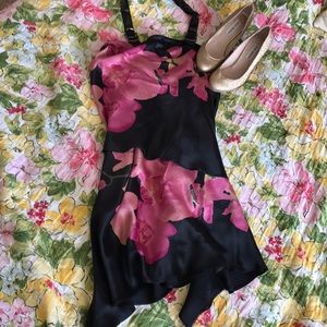 GORGEOUS Bebe summer dress